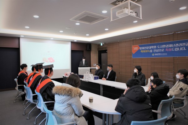 d461abb583dfd3440112ba3329caaf8b_1645689